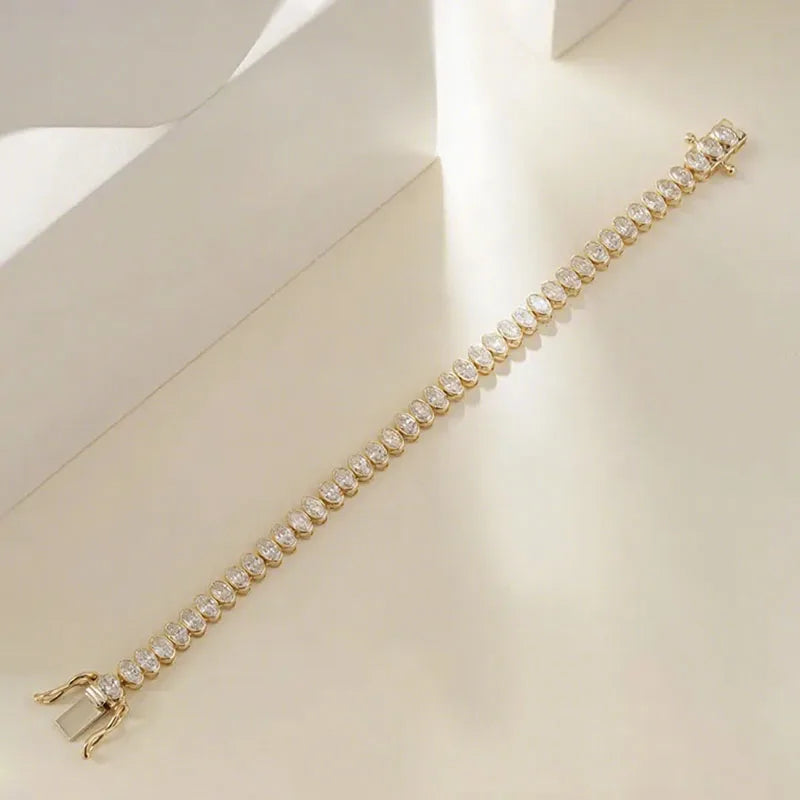Oval diamond tennis bracelet design