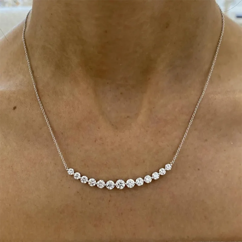 Éclat Satin Essentiel Necklace