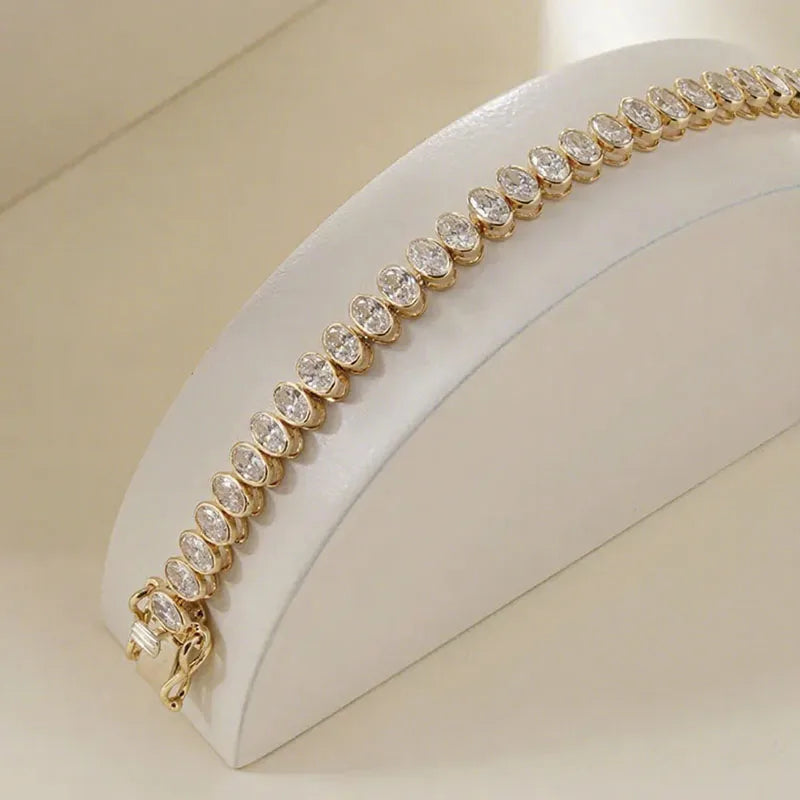 Bezel-set oval diamond bracelet