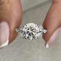 Round lab-grown diamond cluster ring