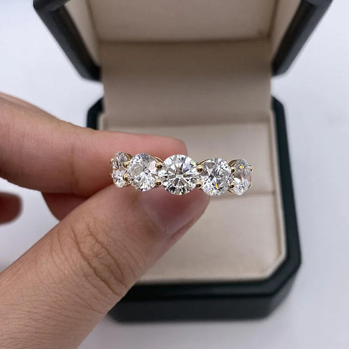 Five-stone round lab-grown diamond band in 18K gold