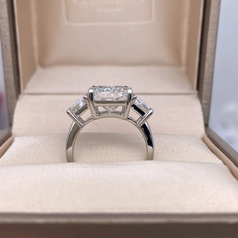 Lumière Aster Rayon Ring