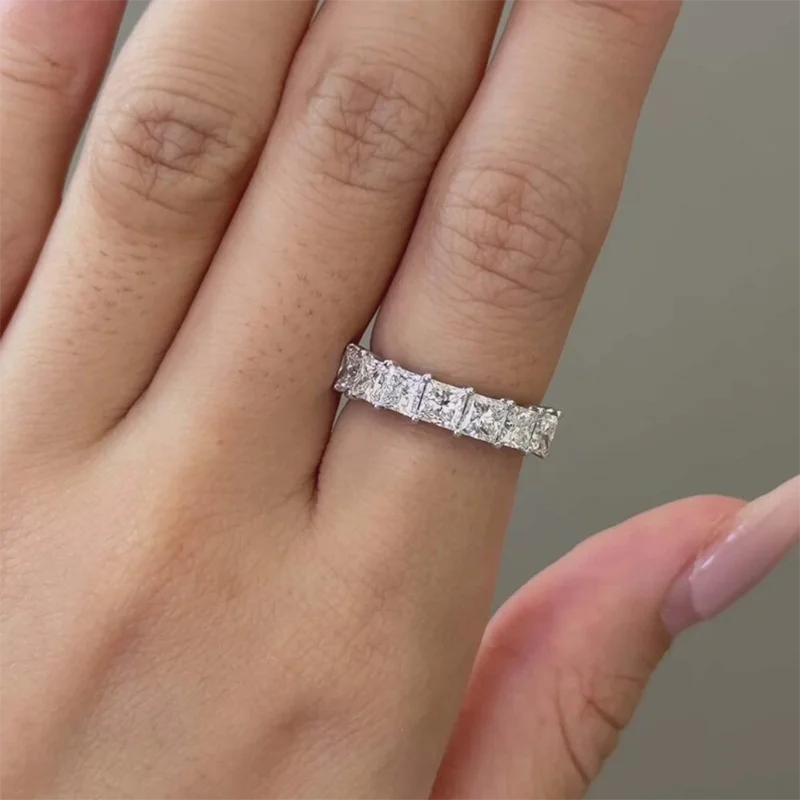 Gold seven-stone princess diamond wedding ring