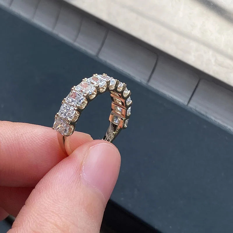 Lumière Azur Stellaire Wedding Band