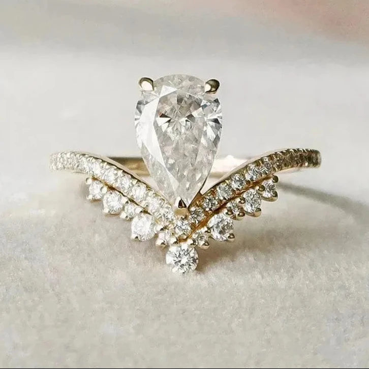 Two carat pear-cut lab-grown diamond chevron ring