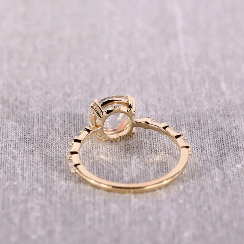 Éclat Colette Reflet Wedding Band