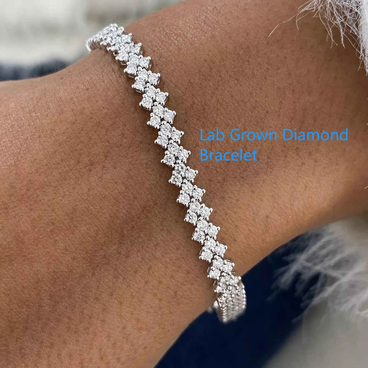 Round lab-grown diamond tennis bracelet