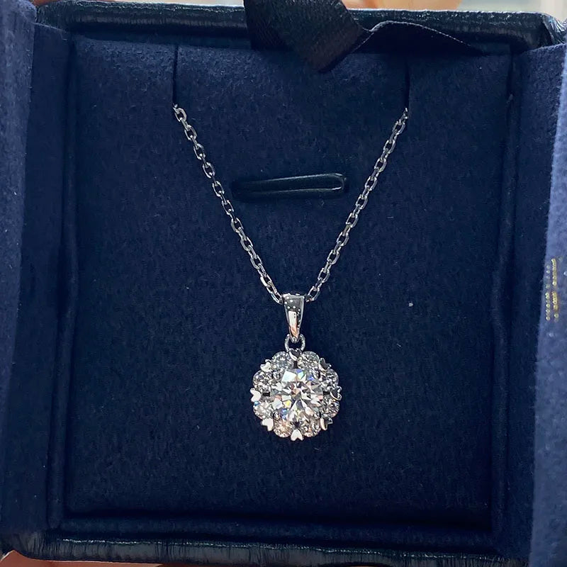 Lab-grown diamond solitaire pendant necklace