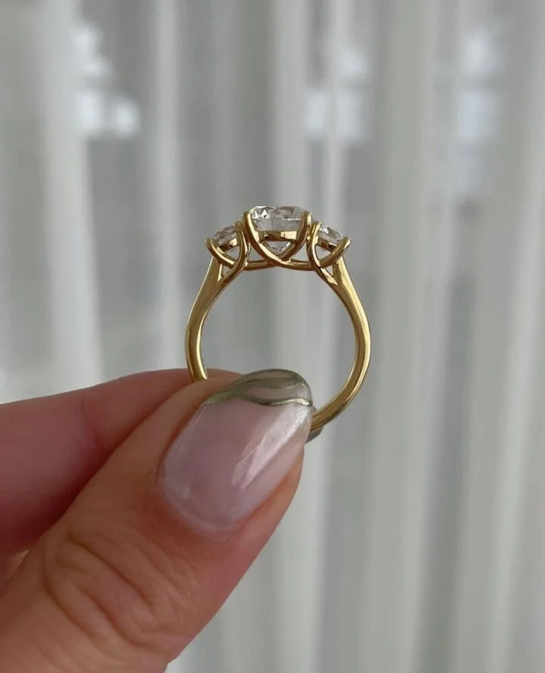 Classic round lab-grown diamond three-stone ring
