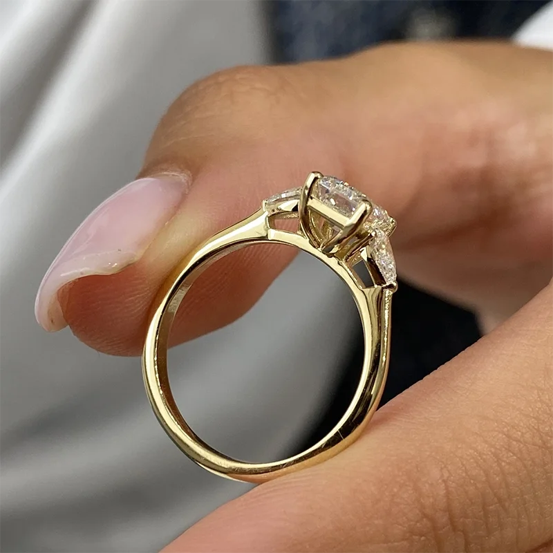 Emerald-shaped lab-grown diamond ring