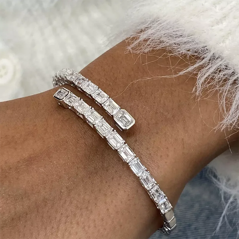 Emerald diamond bangle bracelet