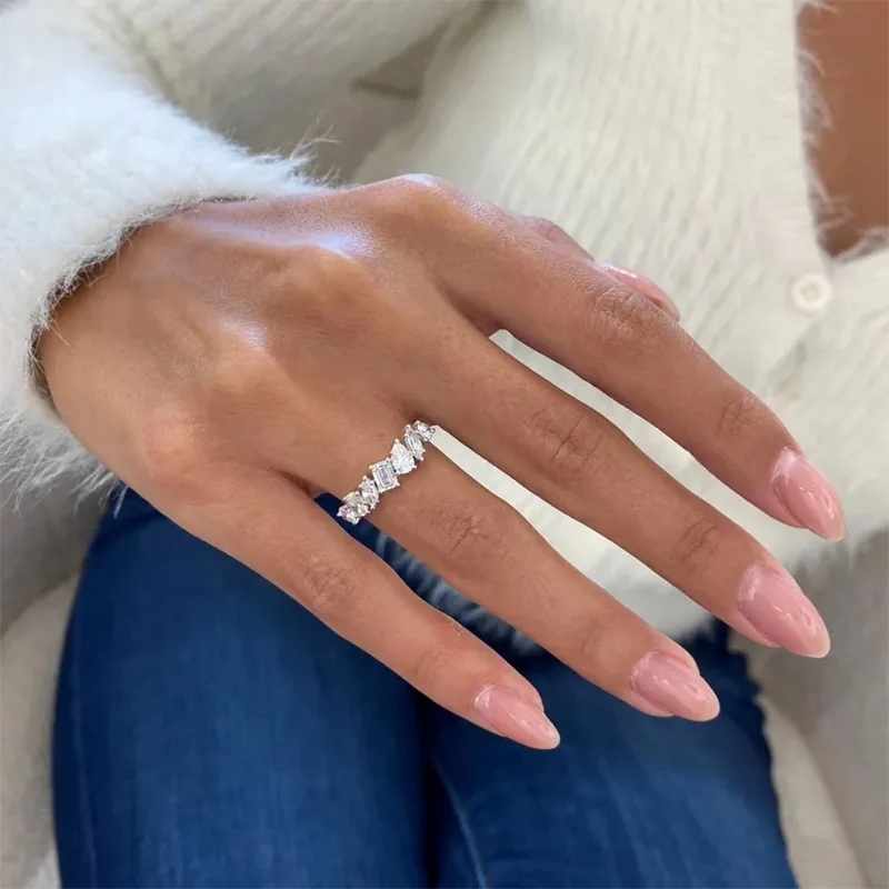 Éclat Satin Éternité Ring