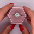 Round lab-grown diamond bridal ring set