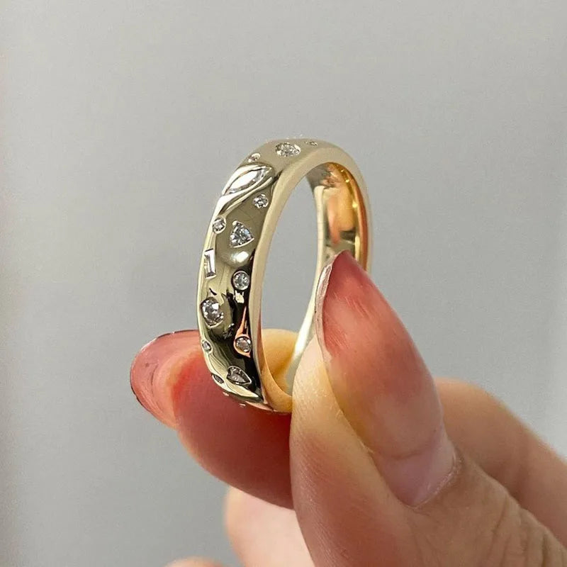 Multi-stone gold ring with lab-grown diamonds