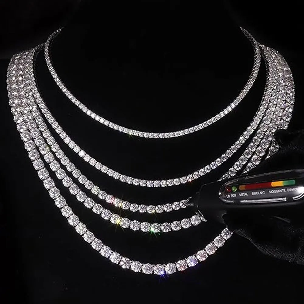 Tennis necklace with round stones along its length
