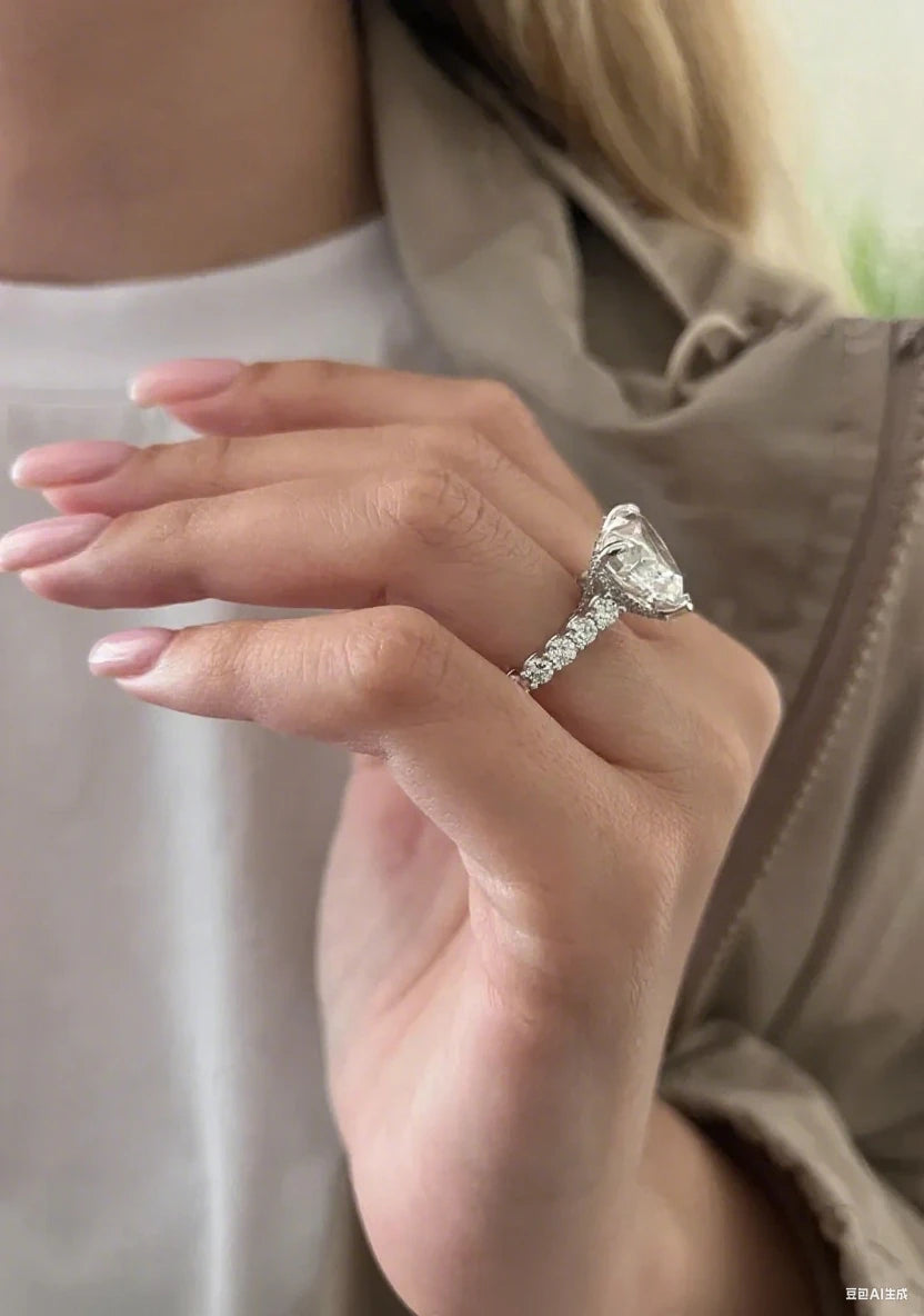 Gold heart diamond ring with round diamond accents