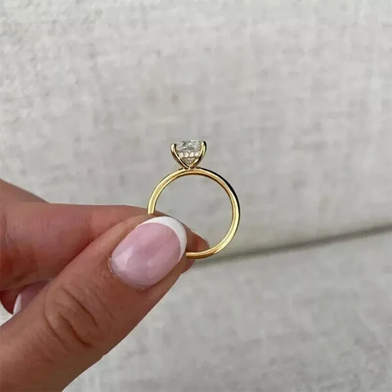 Cushion-shaped diamond ring with prong setting