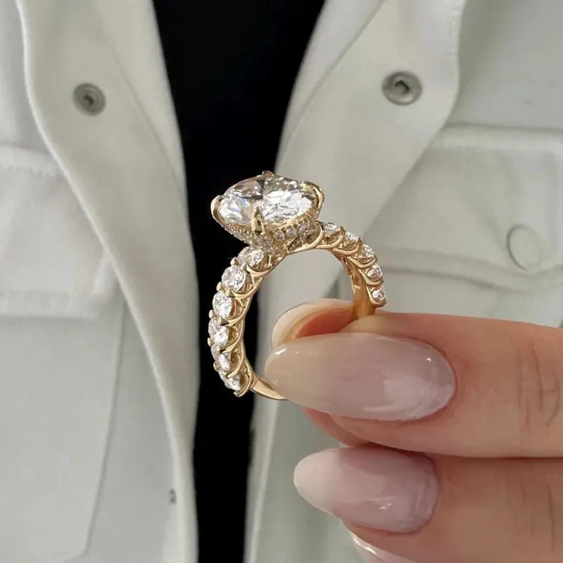 Éclat Aveline Silhouette Ring