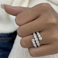 Round lab-grown diamond wrap ring
