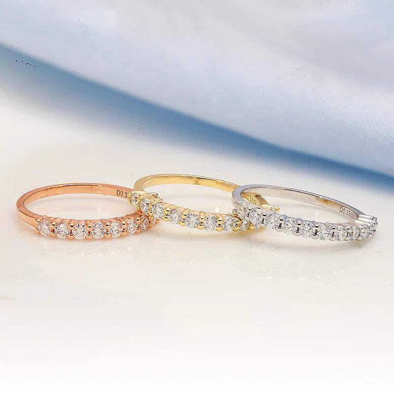 Lab-grown round diamond ring band