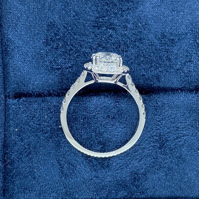 14K white gold diamond solitaire ring