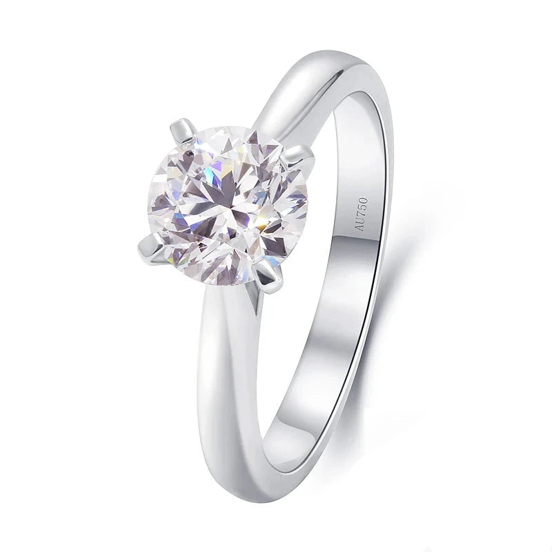 Gold ring with round lab-grown diamond