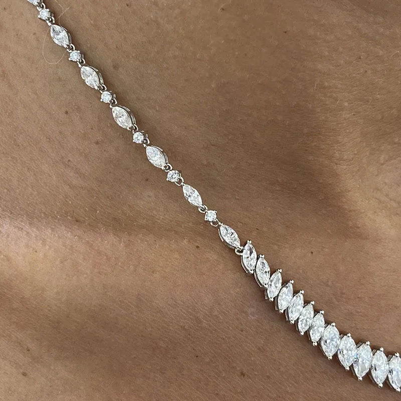 Jardin Lilas Éveil Necklace
