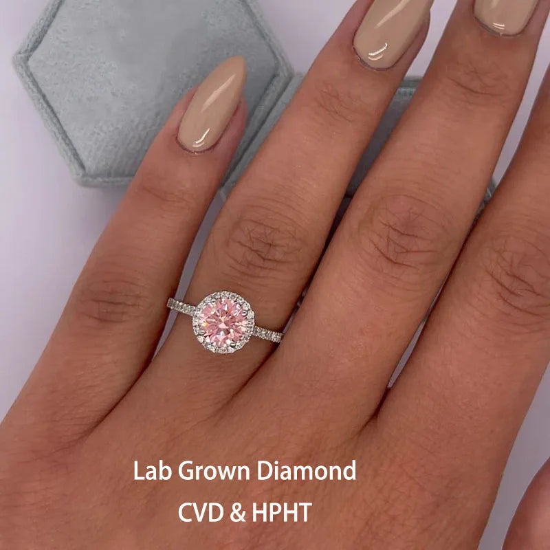 Vivid pink round lab-grown diamond ring