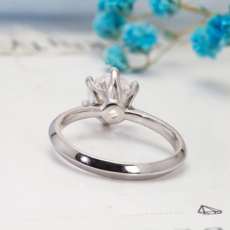 Six-prong gold engagement ring with round lab-grown diamond