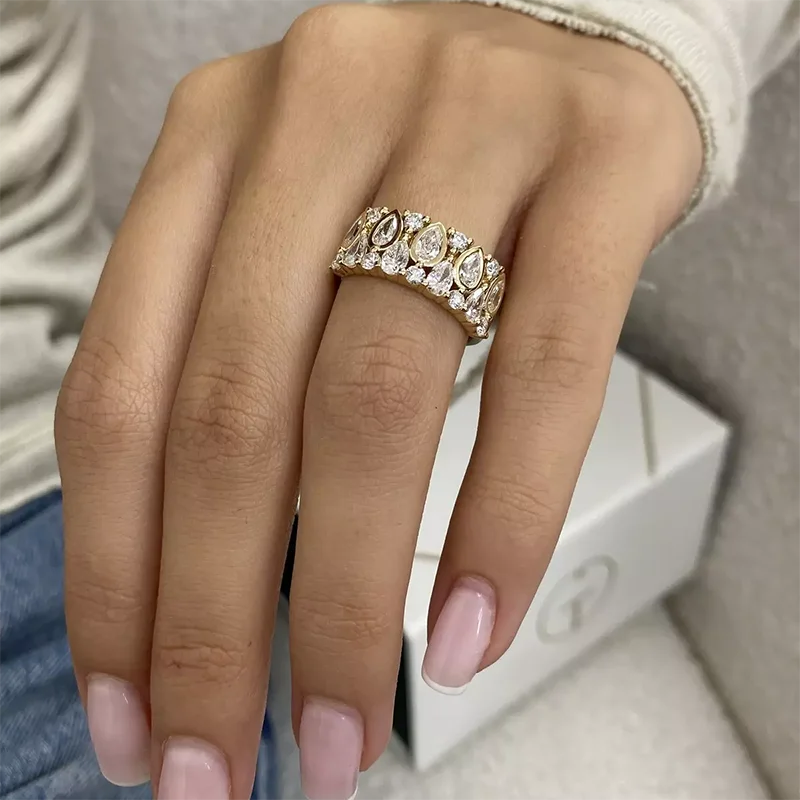 Mixed-shape lab diamond statement ring