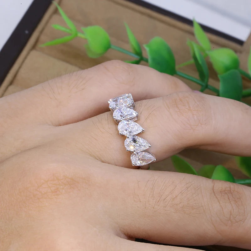 Jardin Célestine Prairie Wedding Band