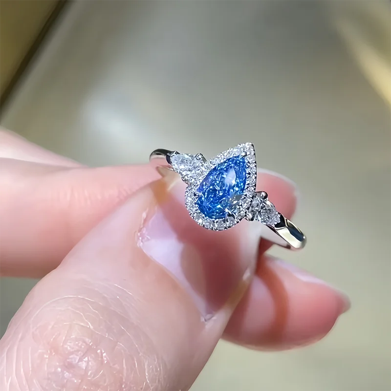 Lumière Mirage Spectral Ring