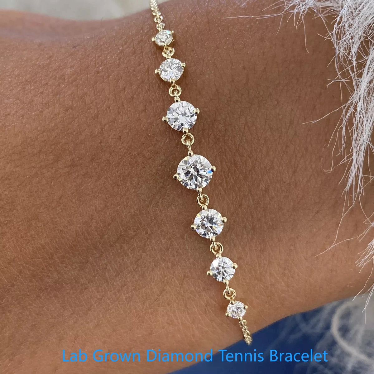 Delicate lab-grown diamond station bracelet in white or yellow gold