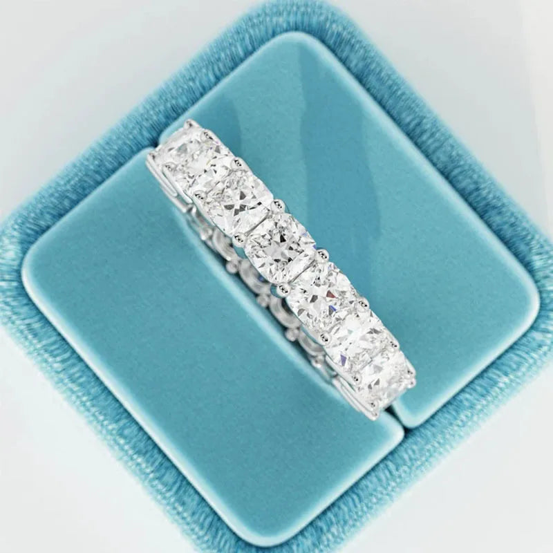 Jardin Capucine Prairie Wedding Band