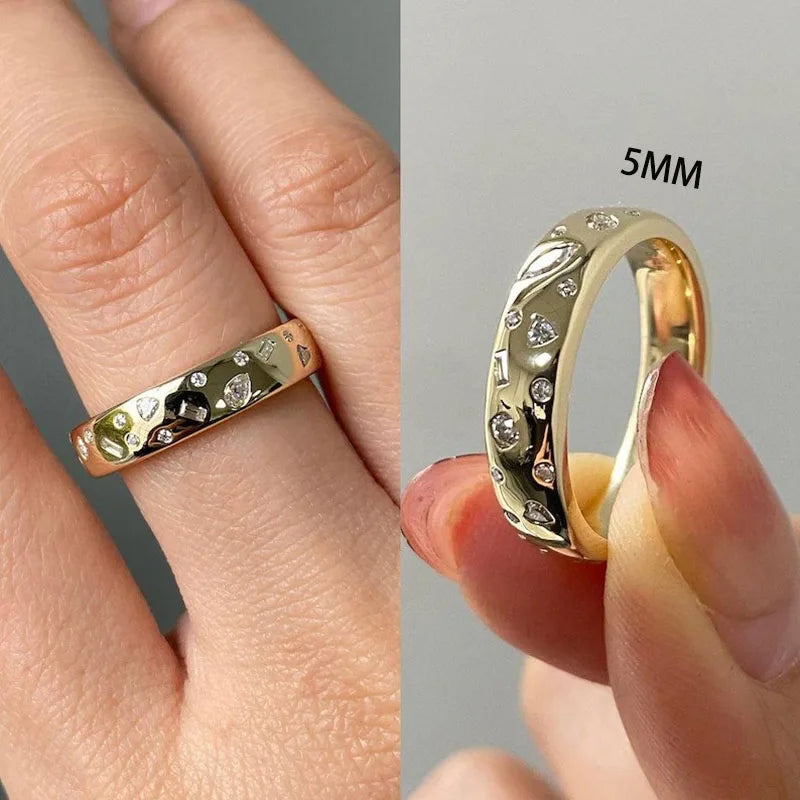 Inlaid lab-grown diamond gold ring