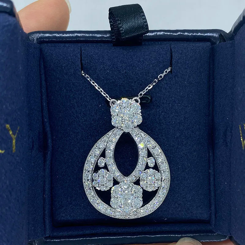 Lab-grown radiant diamond necklace design