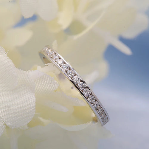 Lab-grown diamond wedding band set with round stones