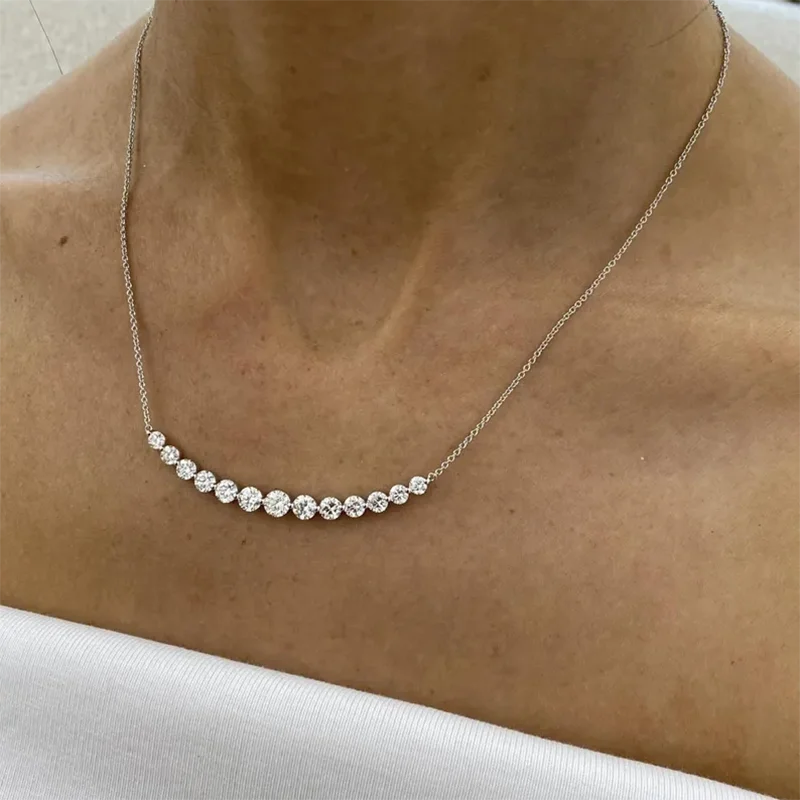 Lab-grown diamond circle necklace design