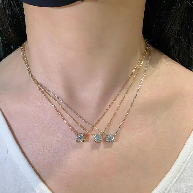 Éclat Étoile Allure Necklace