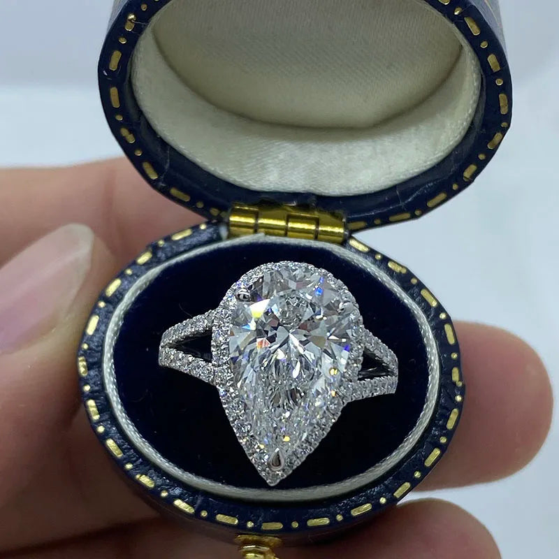 Jardin Églantine Verdure Wedding Band
