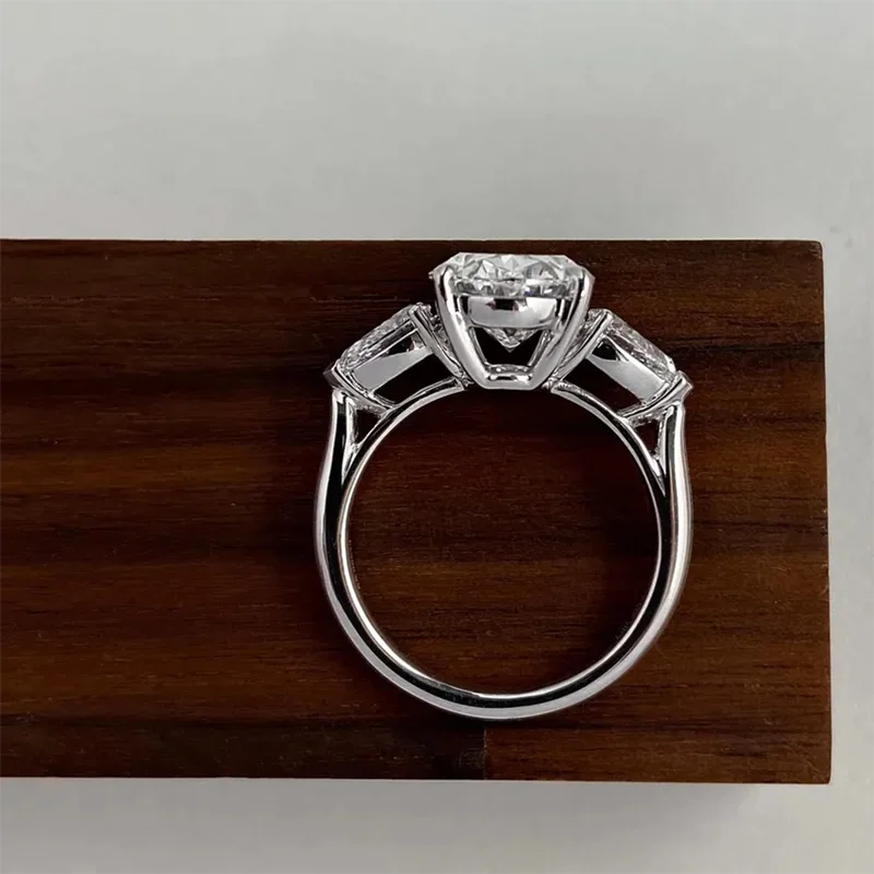 Lumière Nadir Mirage Ring