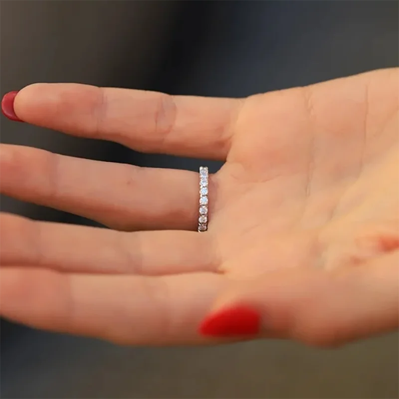 Round diamond eternity wedding ring