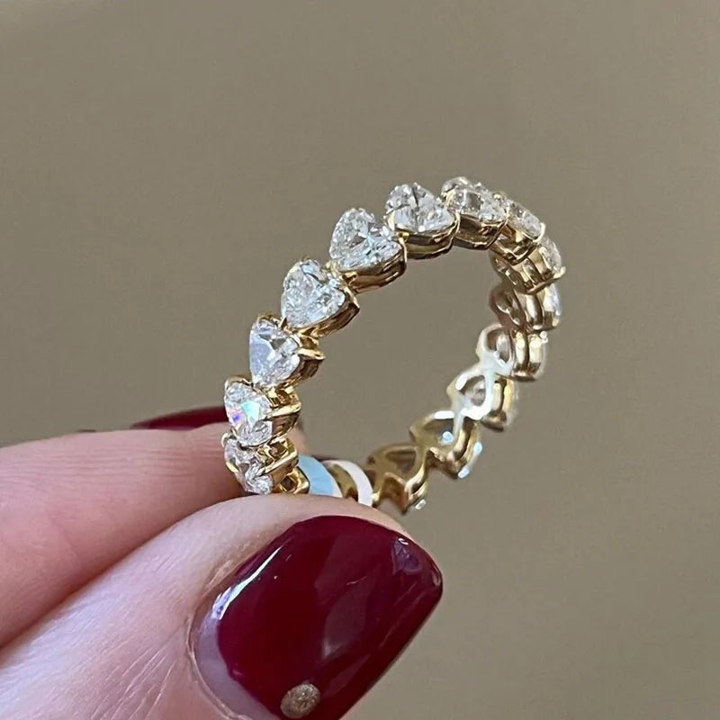 Heart-shaped lab-grown diamond wedding band
