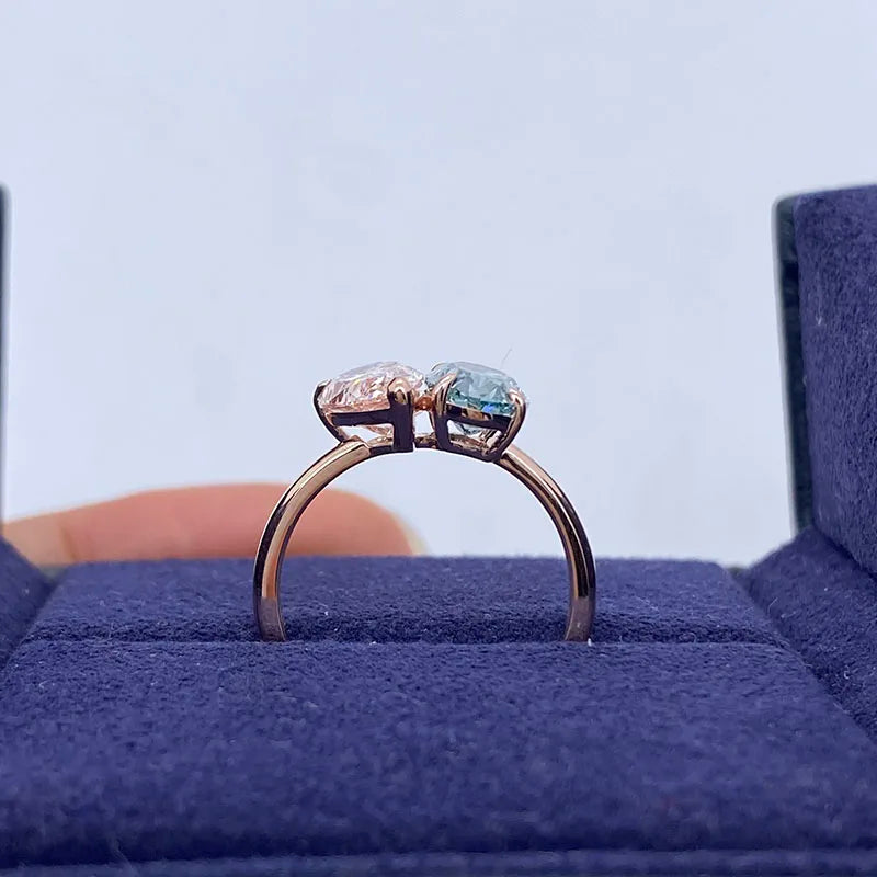 Gold ring with pink and green lab-grown diamonds