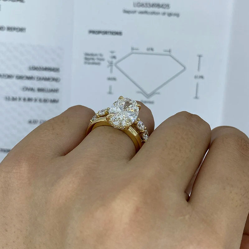Lab-grown diamond oval engagement and wedding ring set
