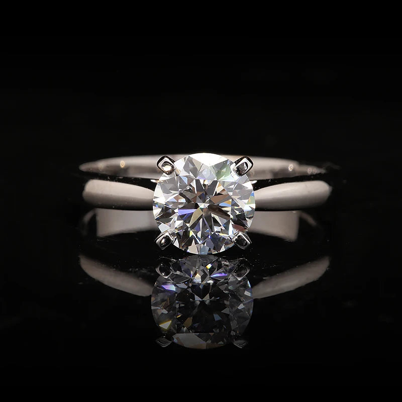 Round lab-grown diamond engagement ring in gold