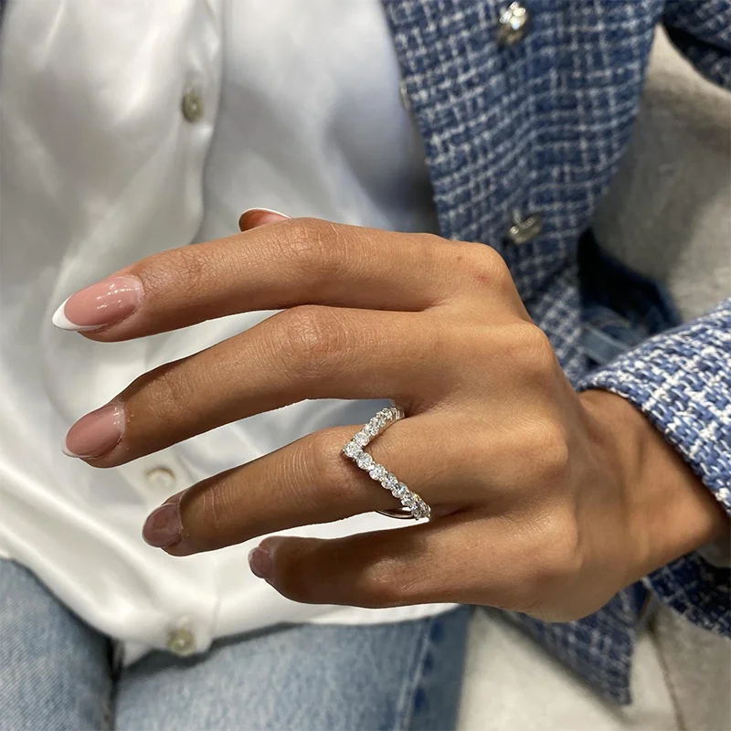 Éclat Camille Murmure Wedding Band